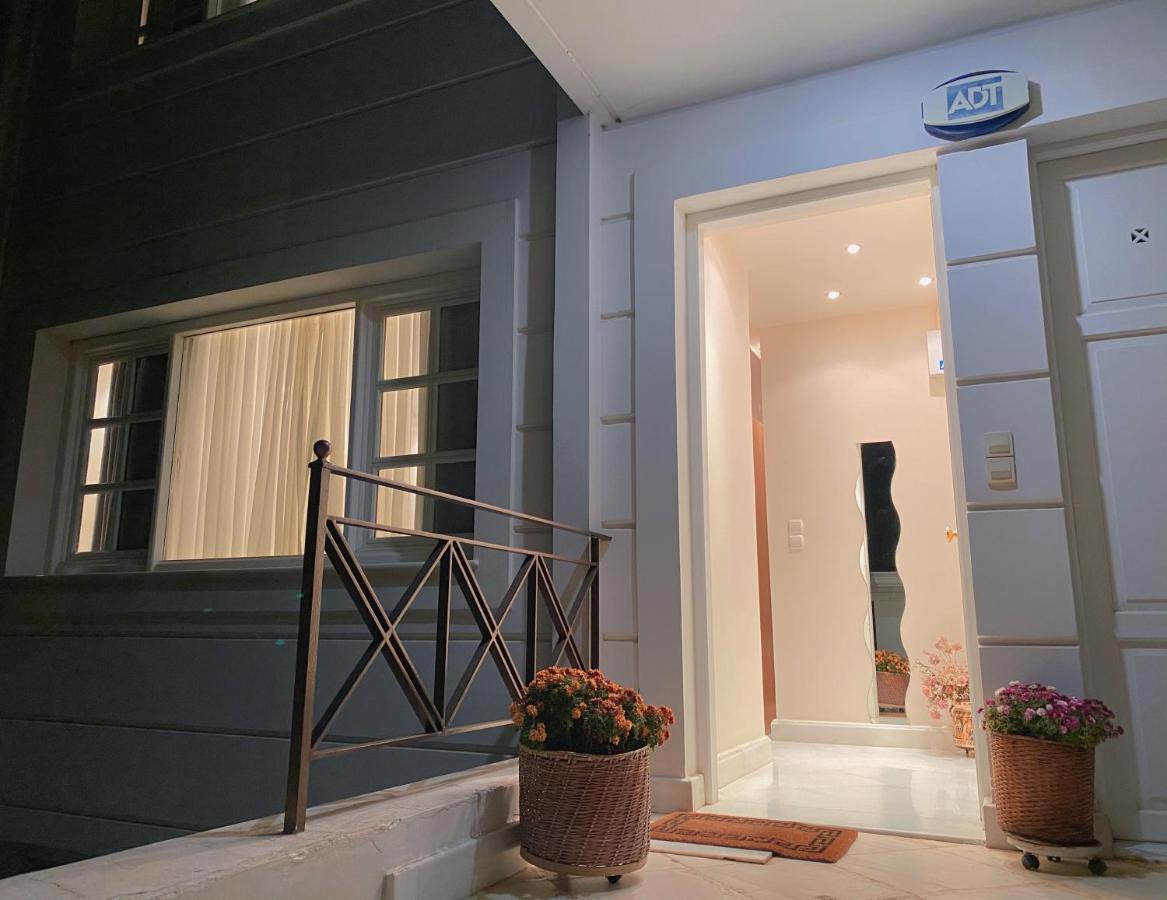 Pendeli'S Luxury Apartment Athens Luaran gambar